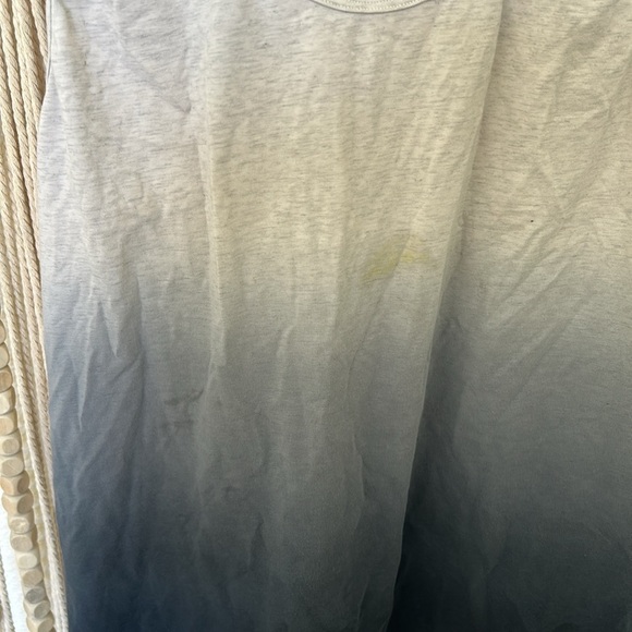 Lululemon Stylish Ombre Tank Top - Picture 3 of 4